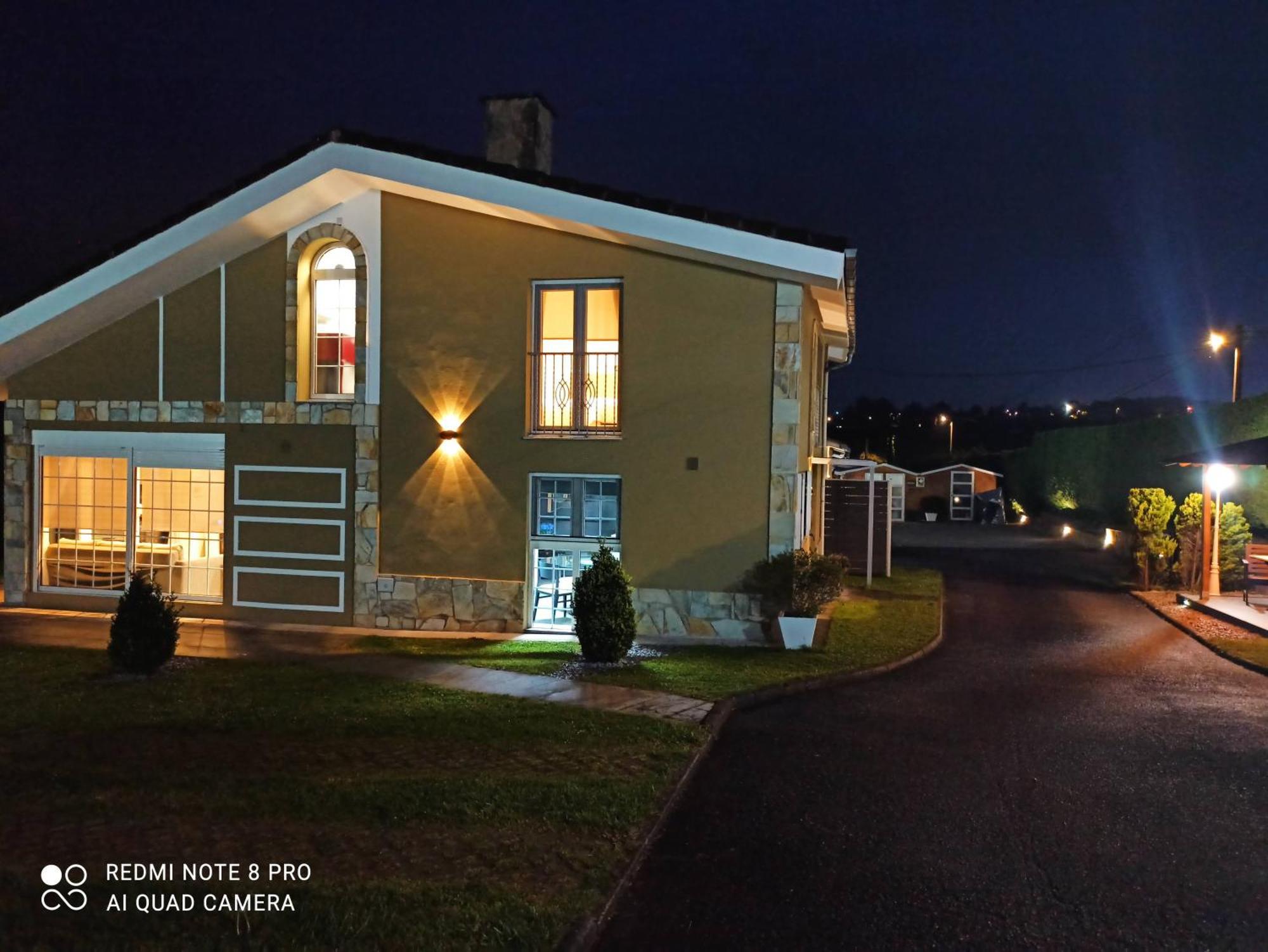 Apartamentos Puerta De Хихон Экстерьер фото